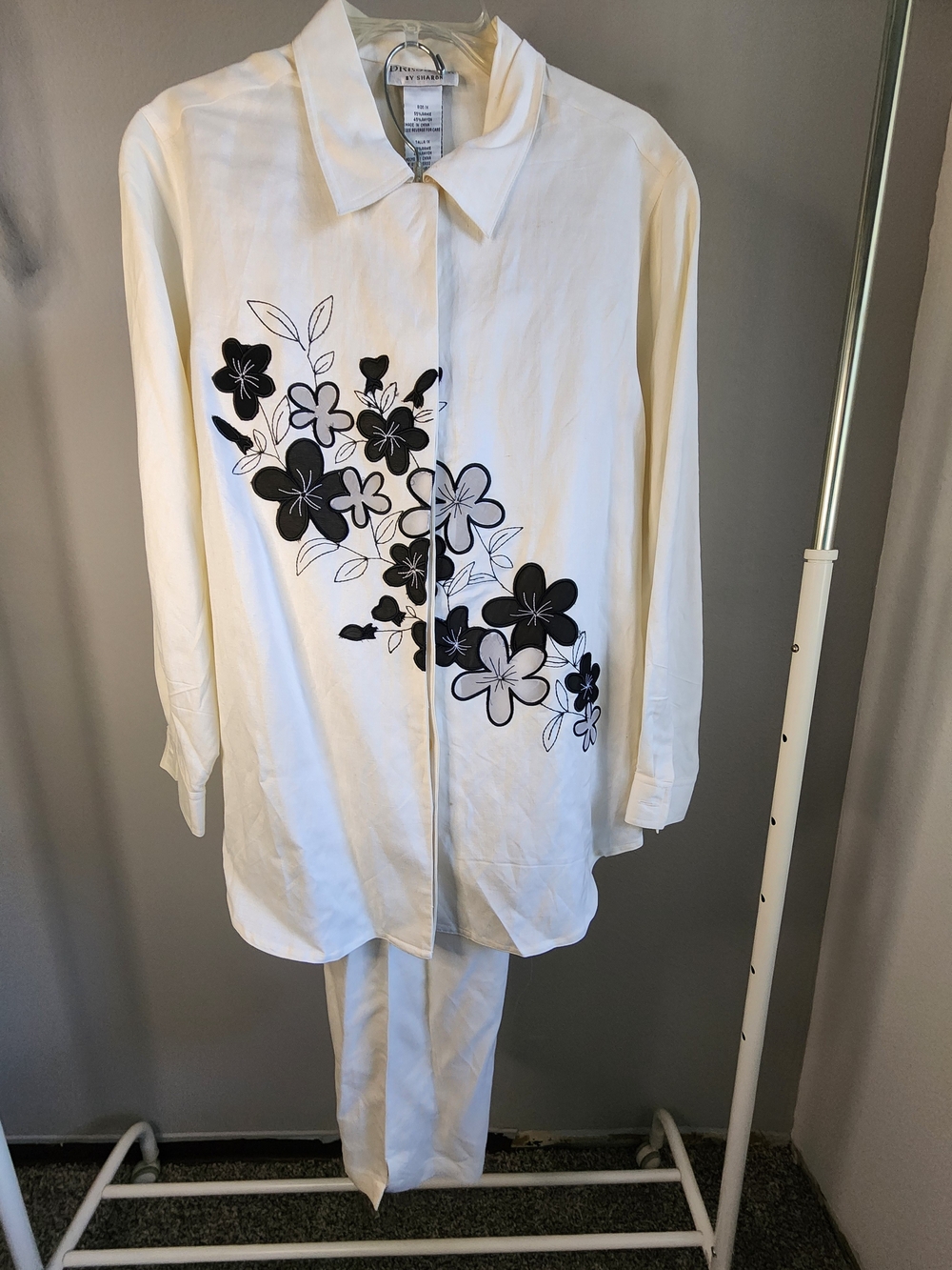 White Blouse with Black Floral Appliqué With Drawstring Pants